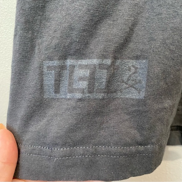 True Love & False Idols Mens Muscle Tank In Love with a Lifestyle I Can’t Afford - Picture 4 of 7